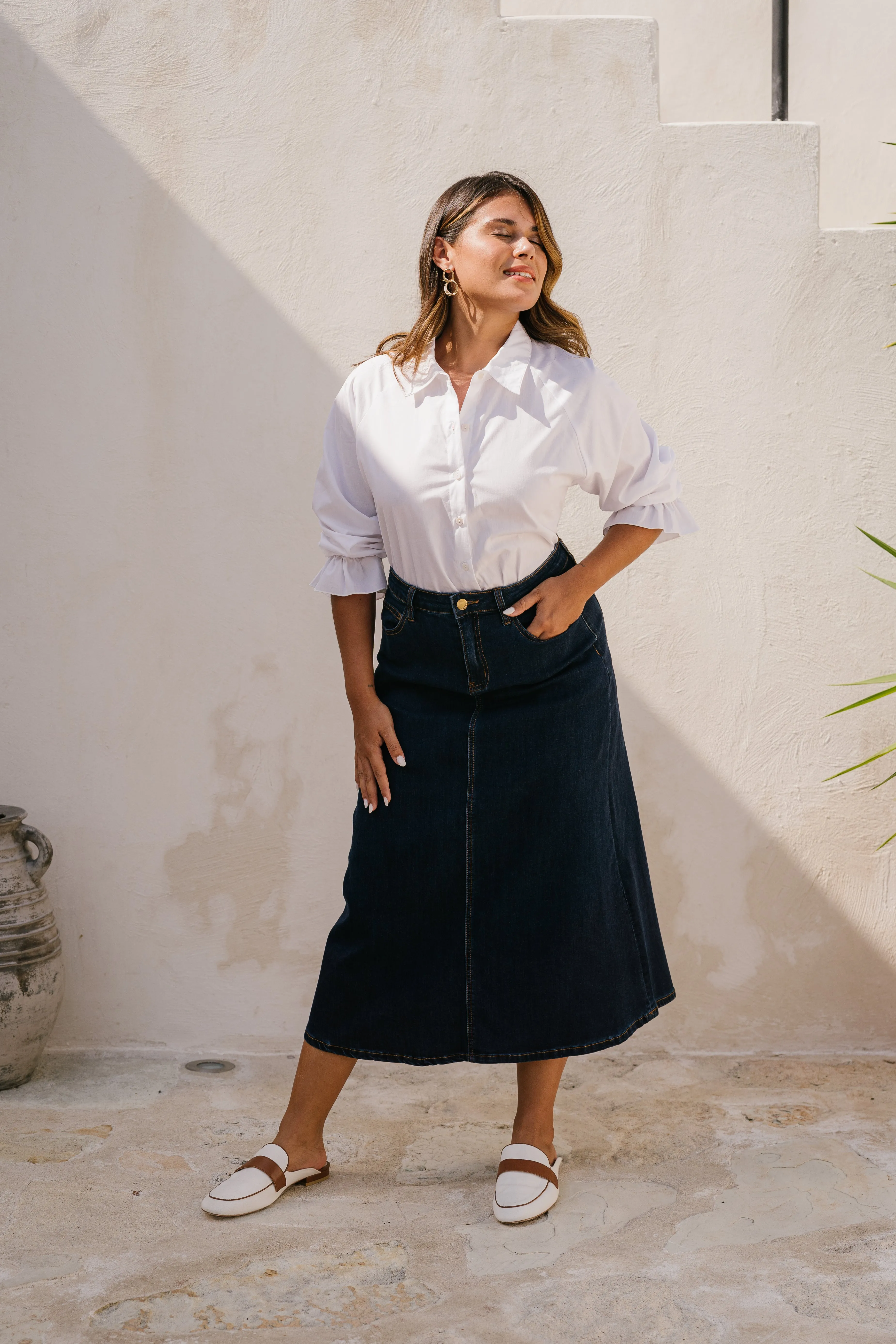 Ebony Frill Cuff Top in White