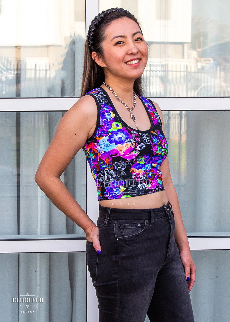 Essential Buffy Crop Top - Kaleidoscope Flowers